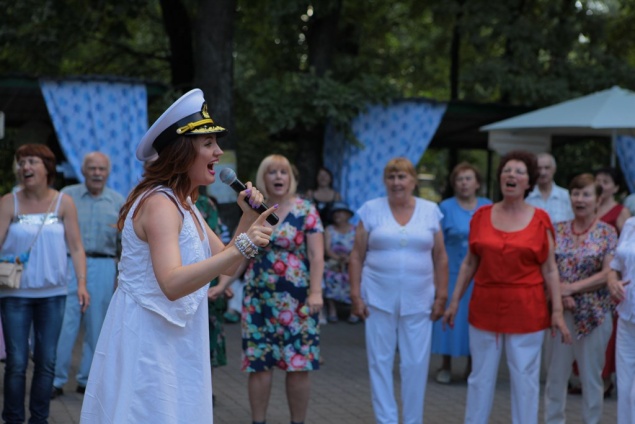В Киеве пенсионеры вспомнили молодость