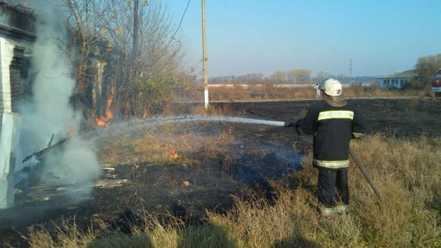 В селе на Киевщине чуть не сгорел медпункт (ФОТО)