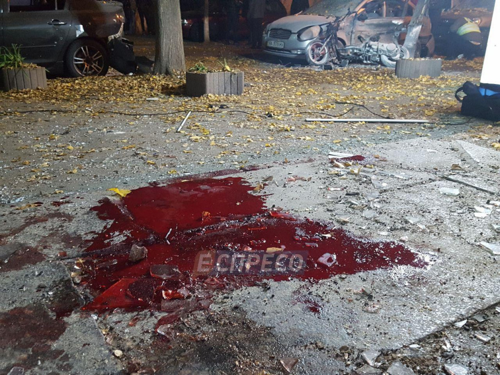 Теракт в Киеве: покушались на жизнь нардепа Игоря Мосийчука, погибли двое (фото, видео)