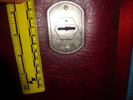 Неизвестные в масках избили и ограбили в киевской квартире студентов (фото) Неизвестные в масках избили и ограбили в киевской квартире студентов (фото)