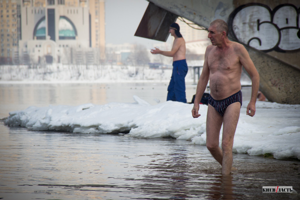 Как в Киеве Крещение отмечали, - фоторепортаж