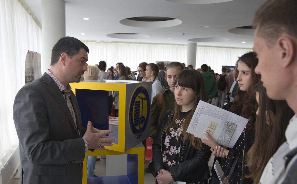 Каждый второй студент КНУСА мечтает работать в “Киевгорстрое”