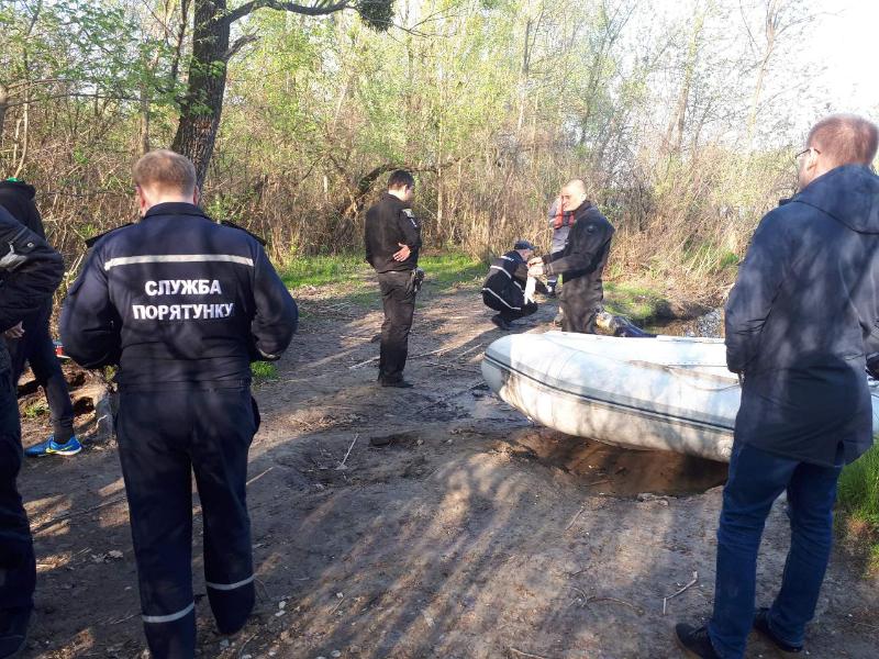 В Днепре нашли тело мужчины, находившееся в воде около трех месяцев (фото)