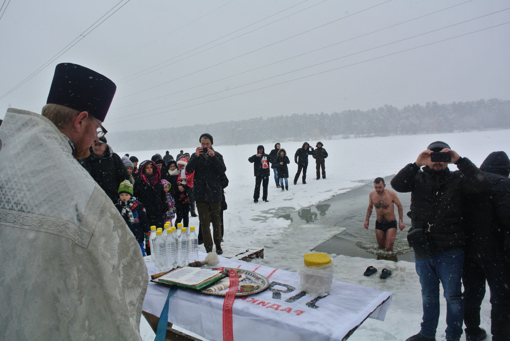 Где в Киеве окунуться на Крещение