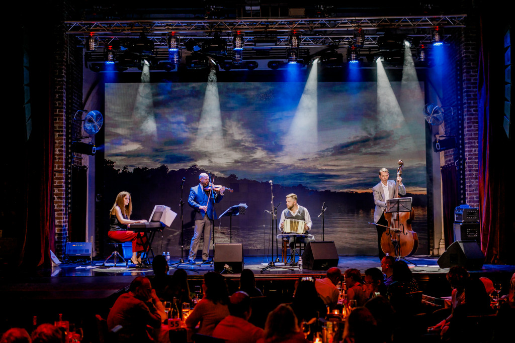 В Киеве проведут рождественский концерт Christmas Tango