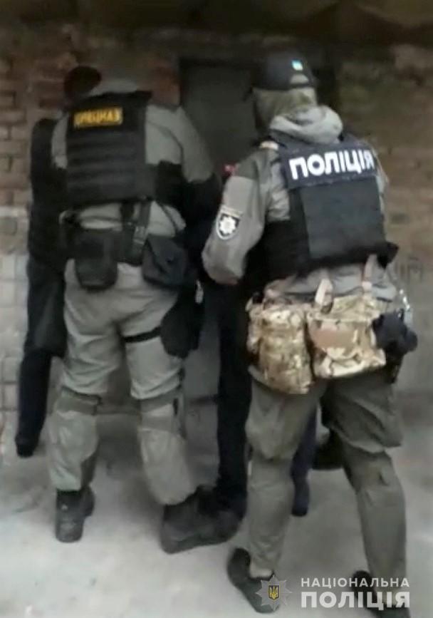 Столичные полицейские снова задержали “вора в законе” Тенго Гальского (видео)