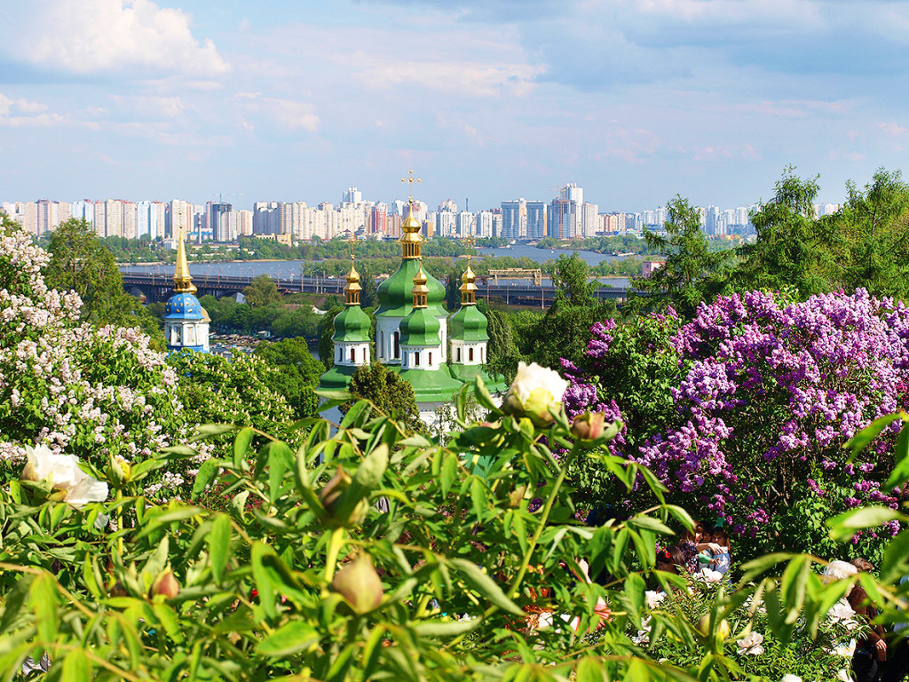 Где в Киеве можно устроить пикник