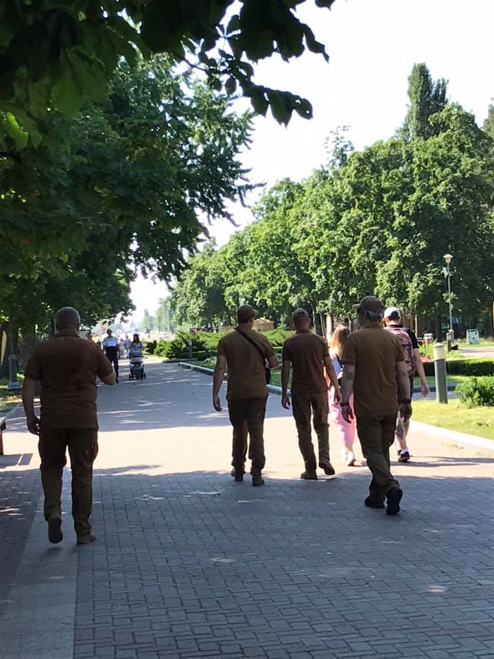 В столичном парке “Победы” начала работать муниципальная охрана (фото)