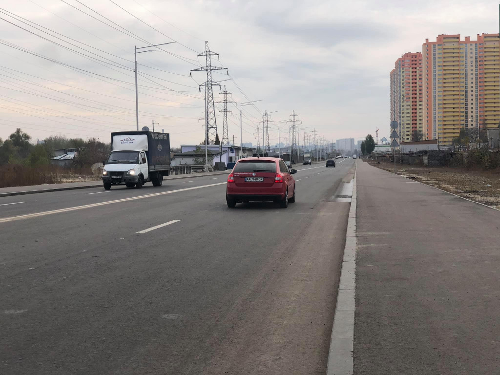 В Киеве открыли движение по новому участку Большой Окружной дороги (фото)