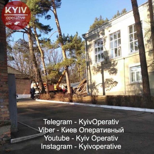 В поселке Водогон под Киевом взорвалась школьная котельная (фото)