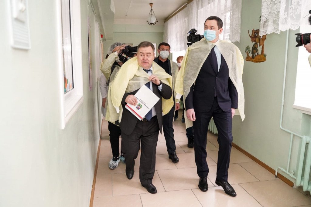 Очільник Київщини перевіряє стан лікарень області (фото)