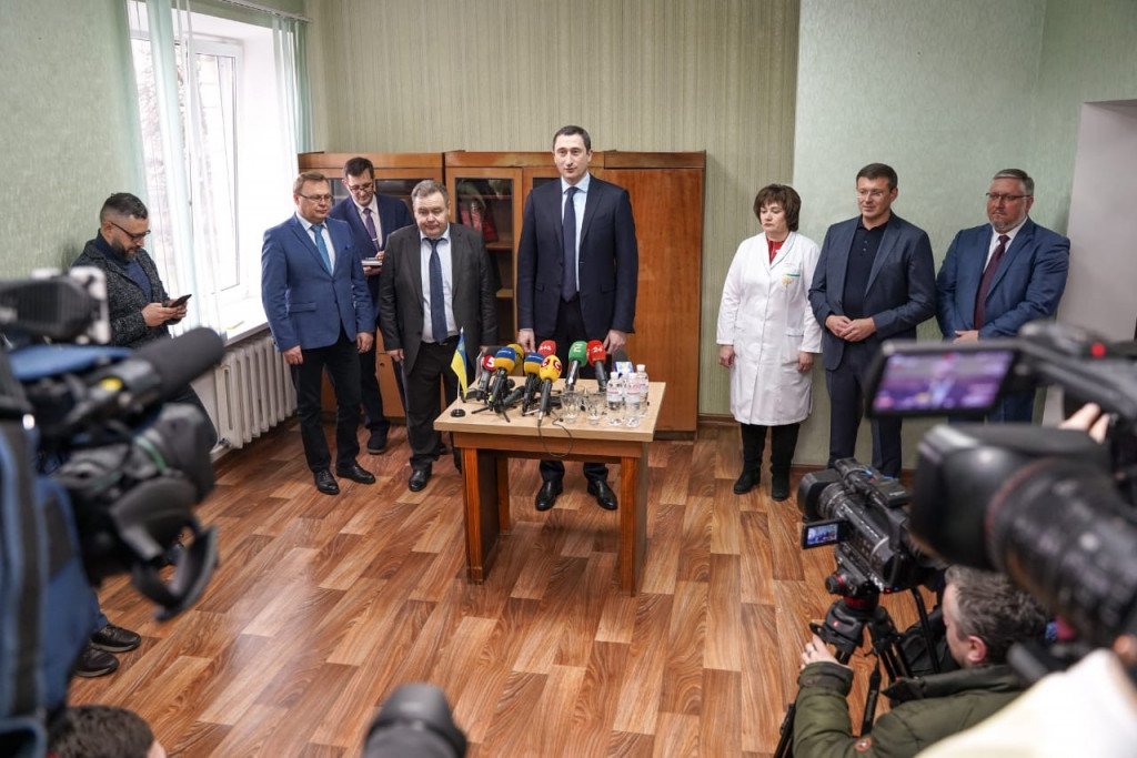 Очільник Київщини перевіряє стан лікарень області (фото)