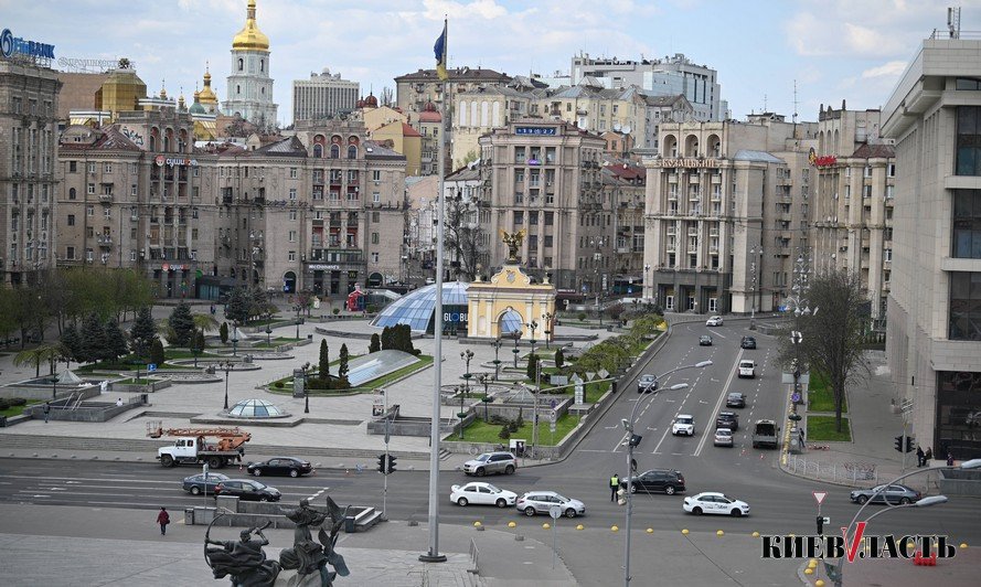 Киев на исходе первого месяца карантина (фоторепортаж)