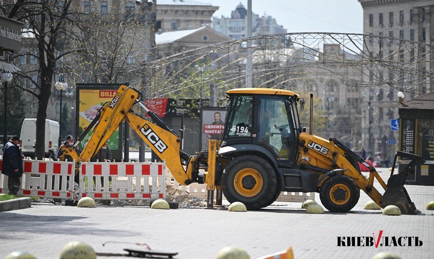 Киев на исходе первого месяца карантина (фоторепортаж)