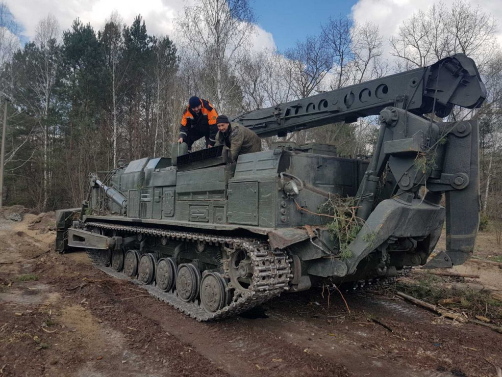 За сутки авиация сбросила 236 тонн воды на пожары в Чернобыльской зоне (фото, видео)