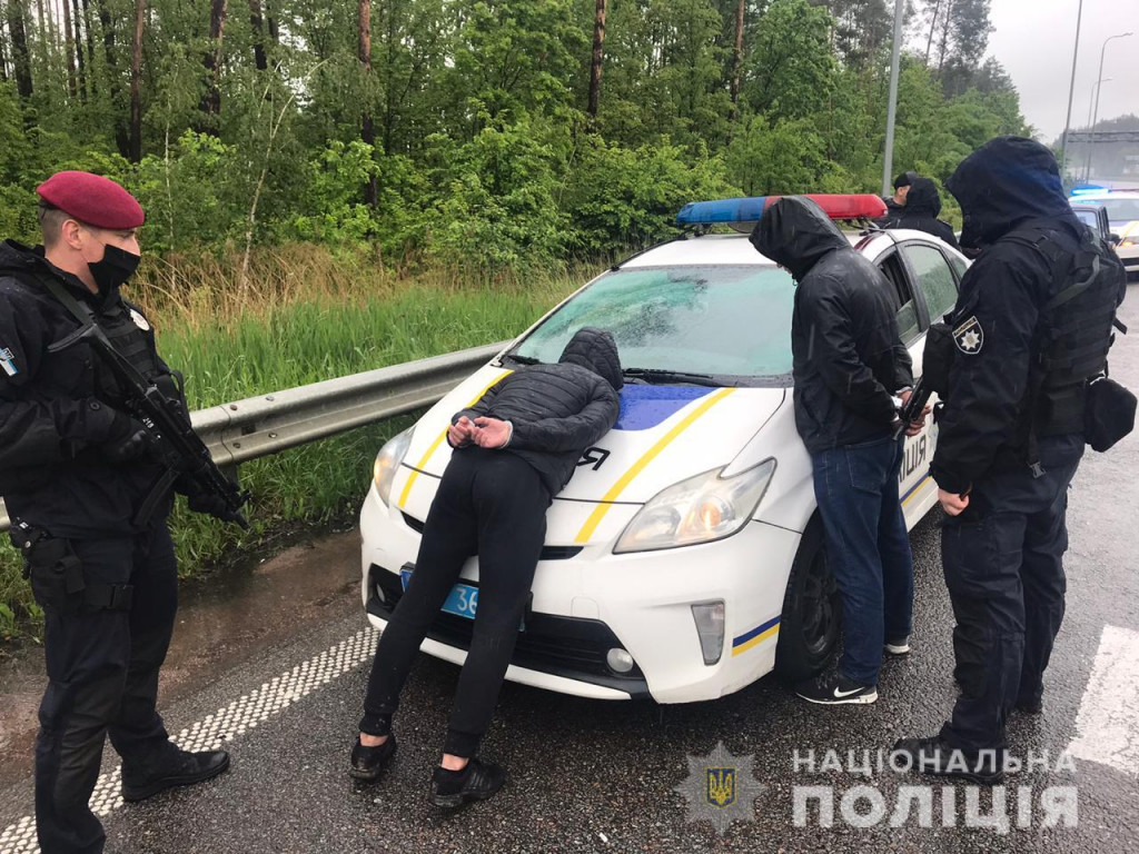 Перестрелка в Броварах: Аваков отчитывается перед Зеленским, глава полиции Винничины отстранен от работы