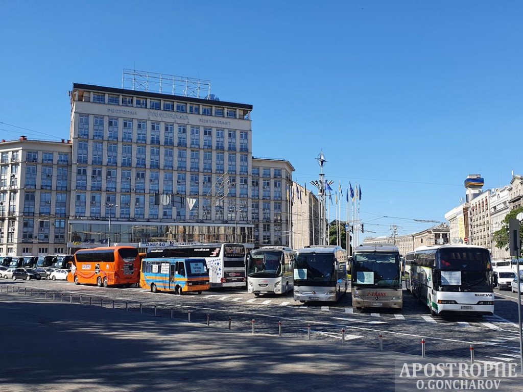 Как проходила акция протеста перевозчиков в Киеве (фото, видео)