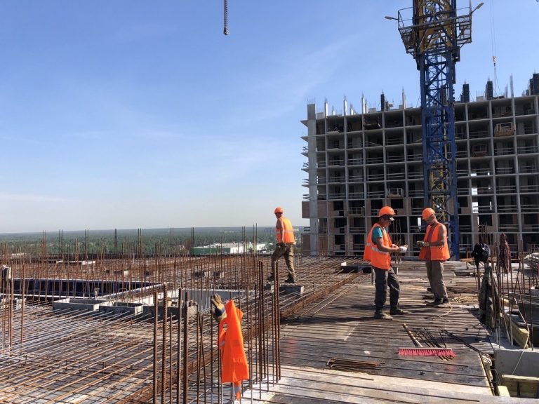“Киевгорстрой” приступил к строительным работам на принятых ЖК “Укрбуд”
