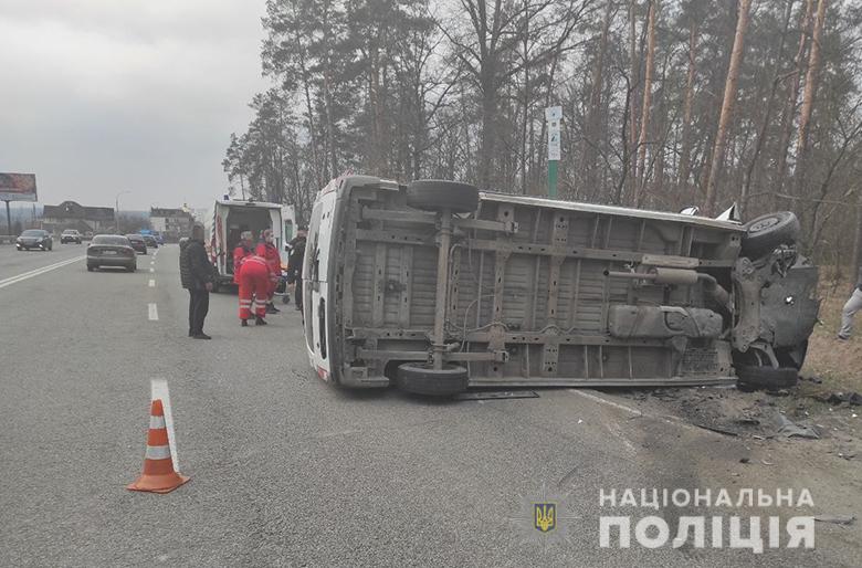 В смертельном ДТП в Святошинском районе Киева погибли два человека (фото, видео)