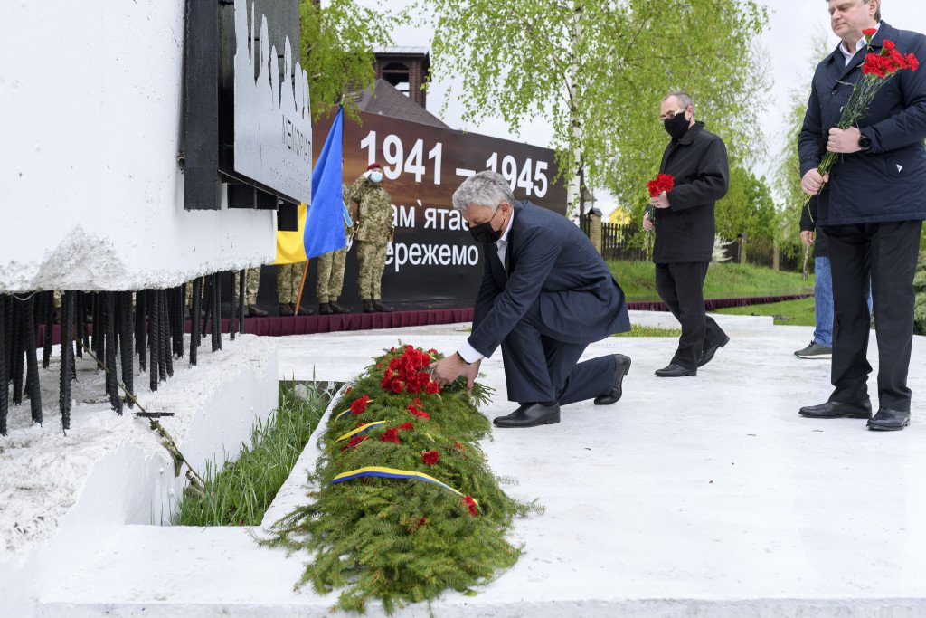 Солдати знайшли вічний спокій під Києвом