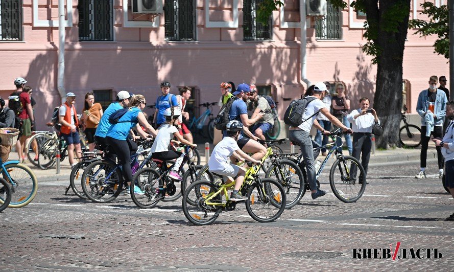 В Киеве прошел Всеукраинский велодень (фоторепортаж)
