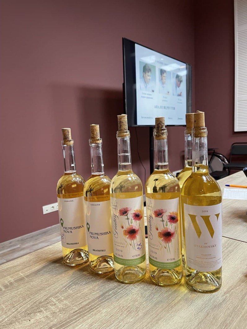 В Клубе экспертов прошло первое мероприятие по популяризации украинских вин