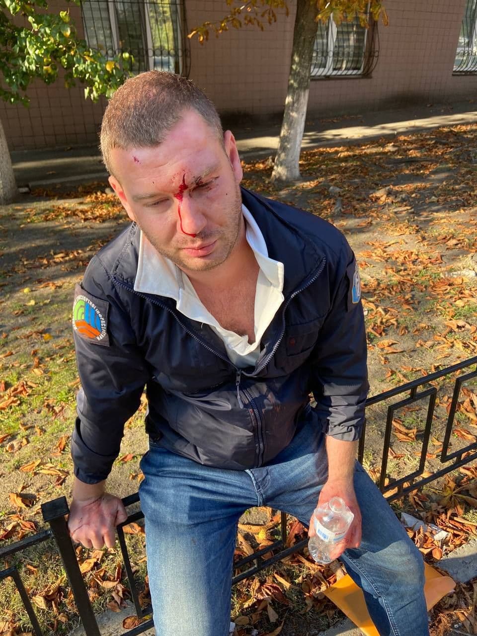 В Киеве избили инспектора по парковке (фото)