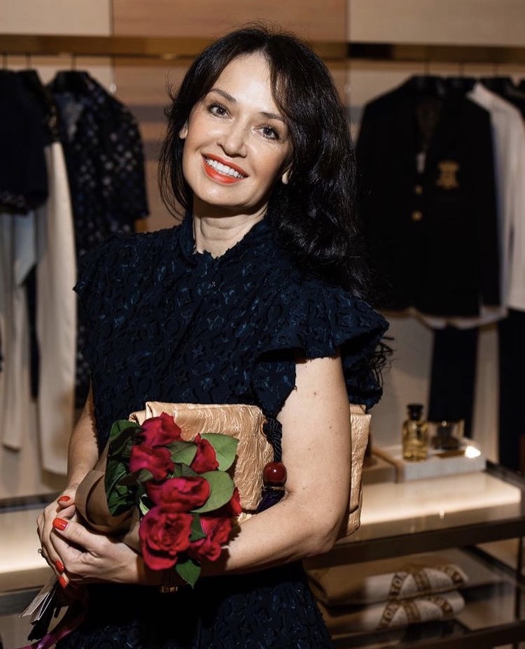 Звезды шоу-бизнеса, блогеры, журналисты: кто посетил закрытую вечеринку в честь 15-летия Louis Vuitton в Киеве