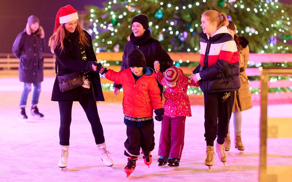 Ко Дню святого Николая на Контрактовой площади откроют новую локацию “Рождество на Подоле” Ко Дню святого Николая на Контрактовой площади откроют новую локацию “Рождество на Подоле”