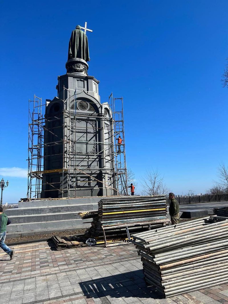 Група компаній DIM допомагає захистити пам’ятки культури Києва
