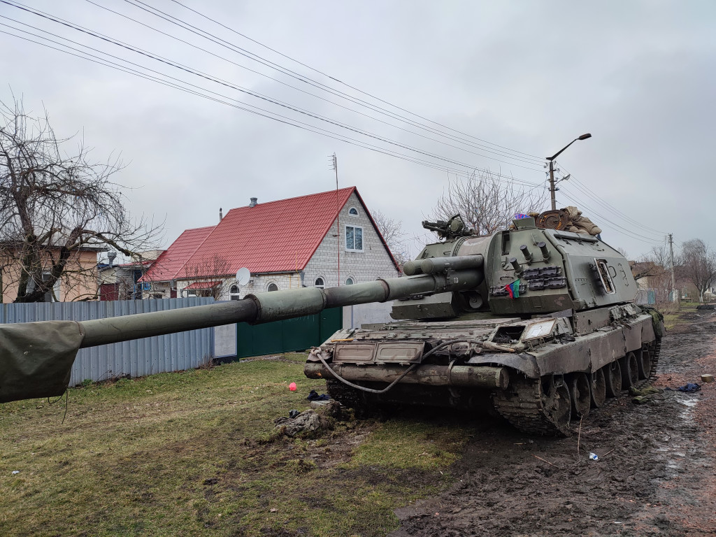 Покинута техніка, трупи цивільних: репортаж зі звільненої Чернігівщини