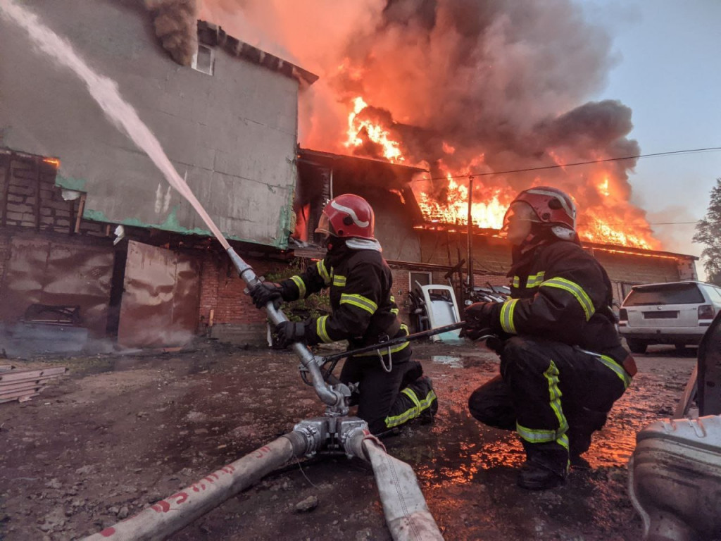 Вранці в Голосіївському районі Києва горів готель