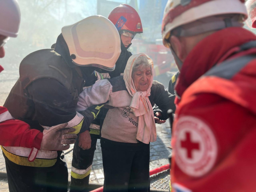 У Києві прогриміло п’ять вибухів - росія атакувала дронами-камікадзе середмістя (оновлюється)