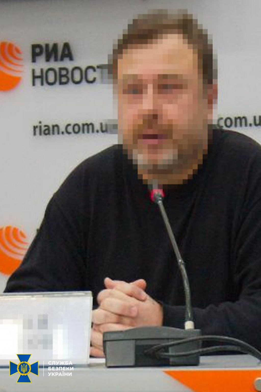 У столиці затримали прокремлівського блогера, який переховувався від правосуддя в монастирі УПЦ МП