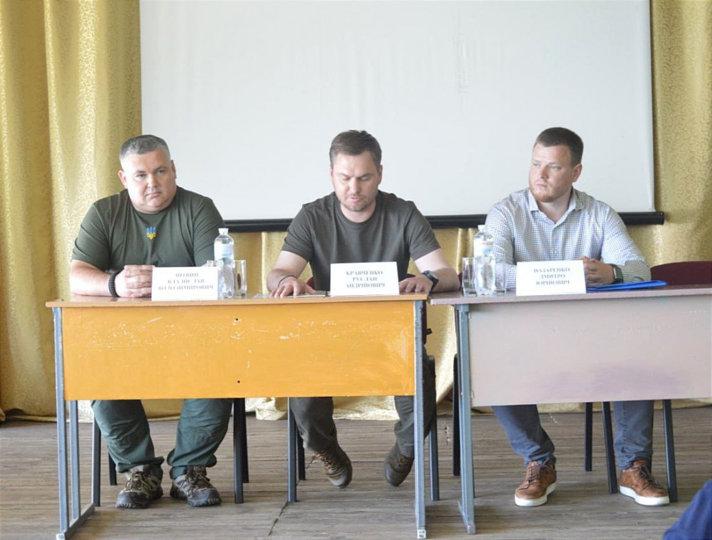 Кравчук, Литвин, Кулеба: що відомо про нових очільників Обухівщини і Фастівщини
