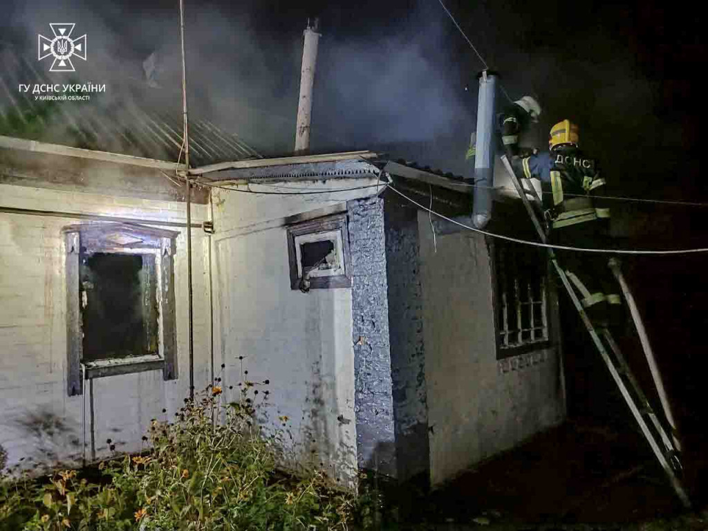 У Яготині при пожежі в будинку загинув чоловік (фото)