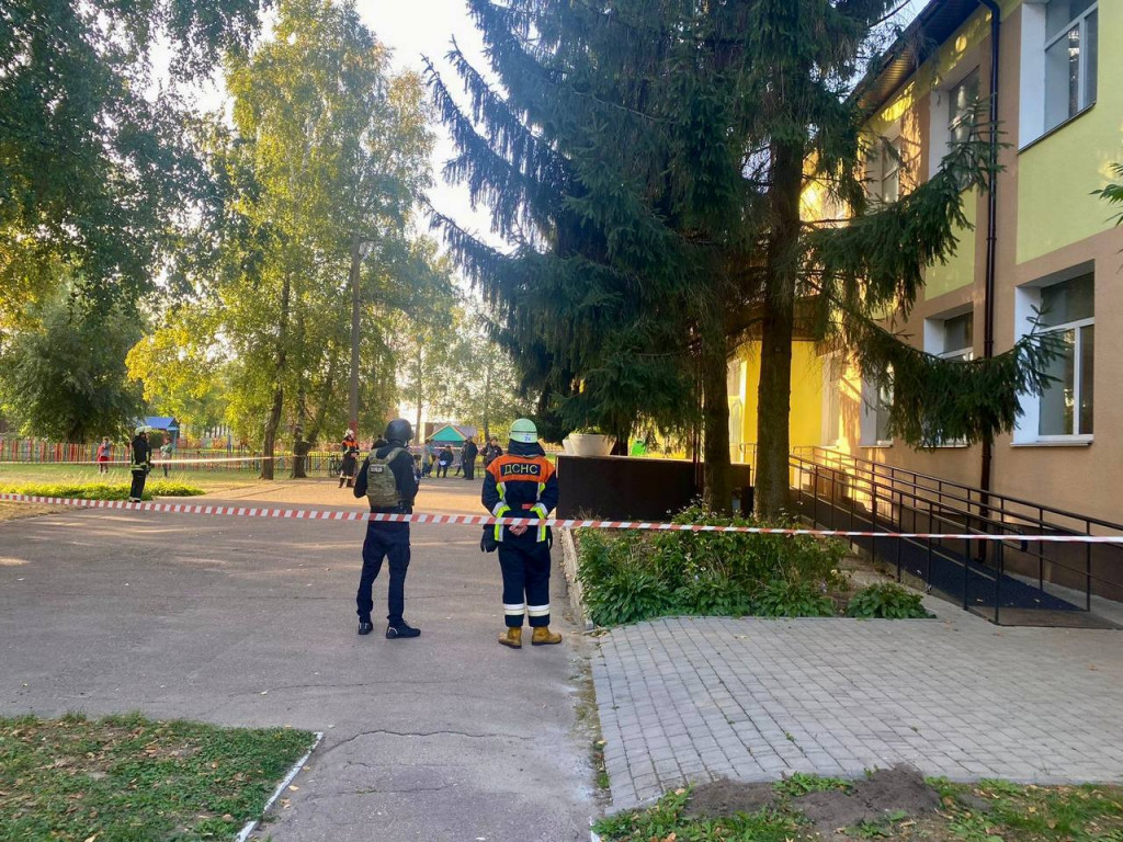 На Київщині поліція перевіряє повідомлення про замінування шкіл