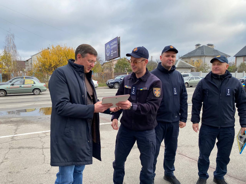 Автопарк броварських пожежників поповнився спецтехнікою від німецького міста-побратима