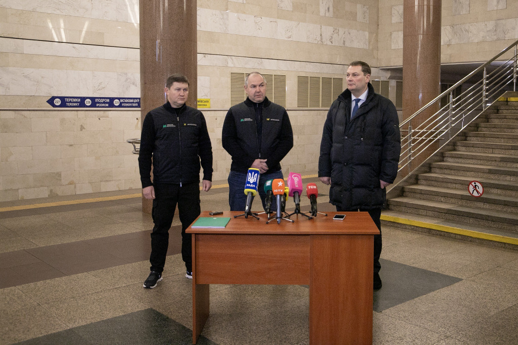 Між зачиненими станціями київського метро розглядають можливість запуску “човникового руху”