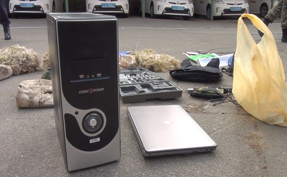 Разгромлен офис 17 канала (+фото, видео)