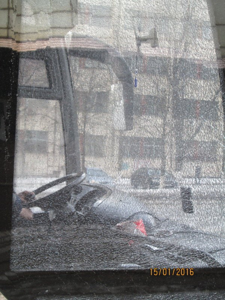 В Киеве возле автобуса прогремели взрывы