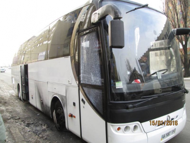 В Киеве подорвали автобус КП “Киевблагоустройство”