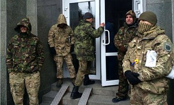 В Киеве активисты захватили отель “Козацкий”