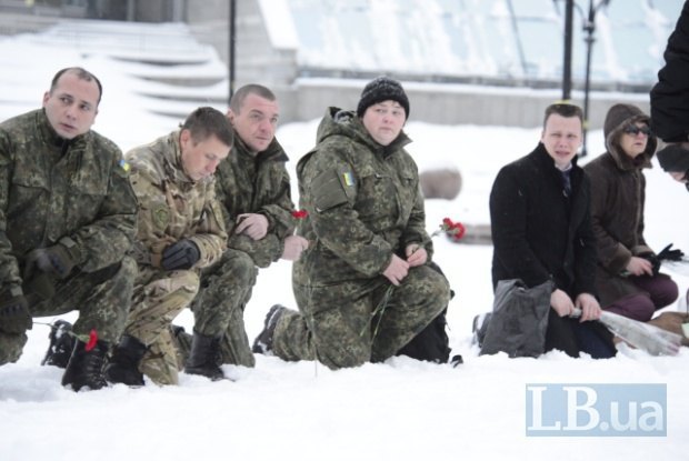 На Майдане Незалежности состоялась церемония прощания с Александром Ильницким (+фото, видео)