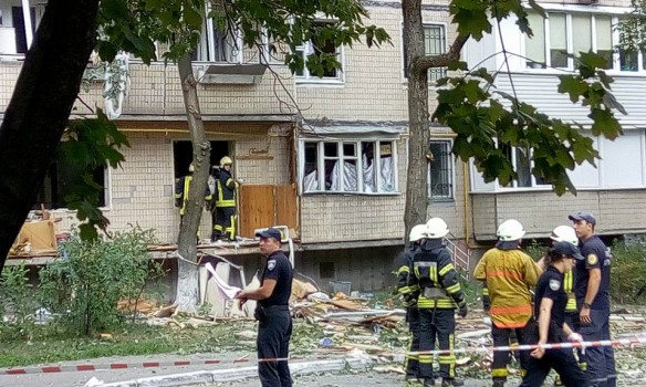 В Голосеево опять произошел взрыв в жилом доме (фото)