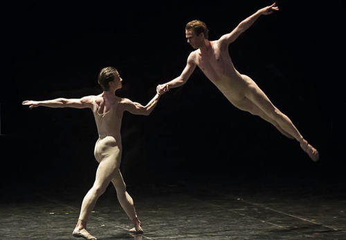 “Men in Motion”: новое танцевальное представление от Королевского театра Великобритании