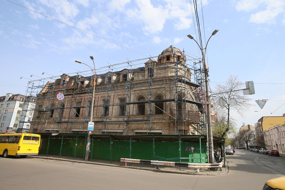 Руина. Кличко не желает беречь остатки культурного наследия Киева