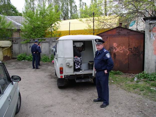 Приезжий грабил киевлянок, чтобы заплатить за съем квартиры PM932image006