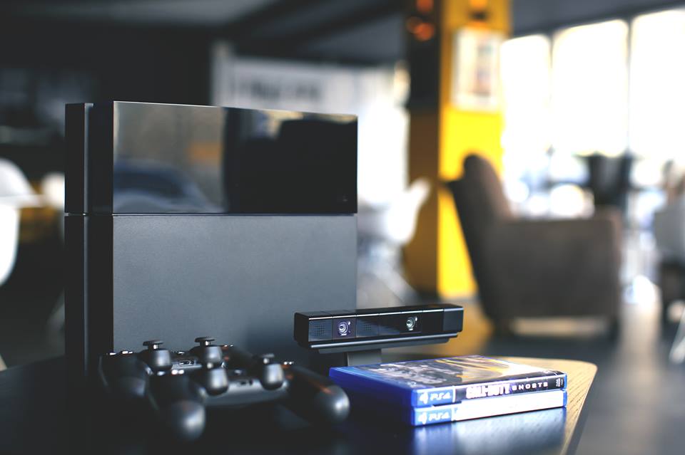 Где в Киеве поиграть на приставке?