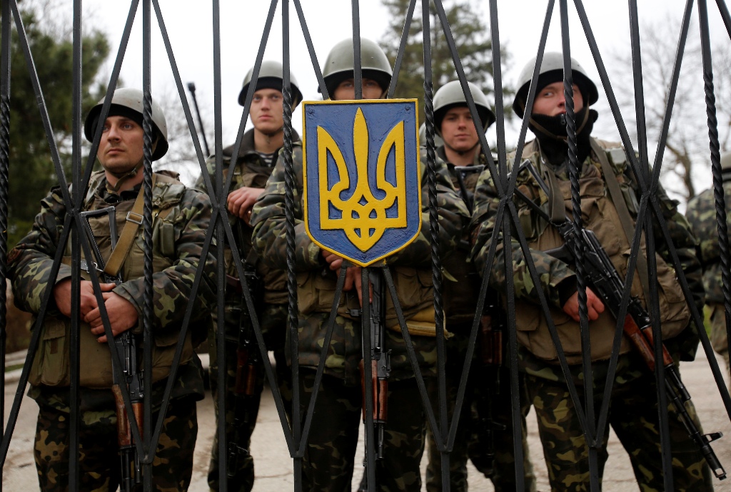 Нардепы не поддержали военных из Крыма и пострадавших в акциях протеста